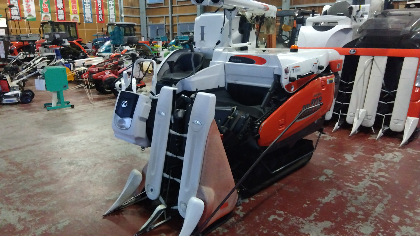 クボタ　中古　コンバイン　AR216GLW2　「宮城店2385P」