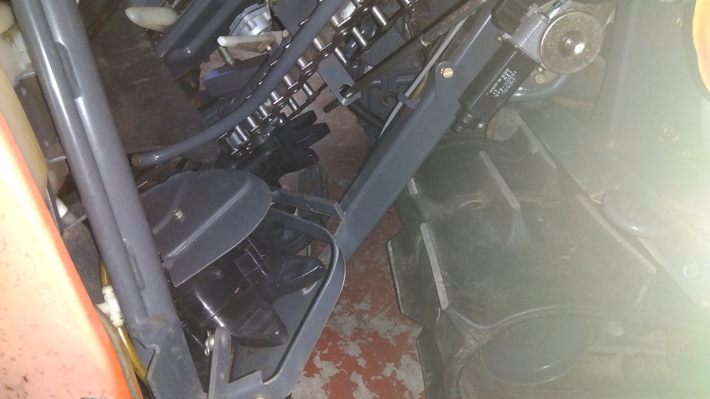 クボタ　中古　コンバイン　AR216GLW2　「宮城店2385P」