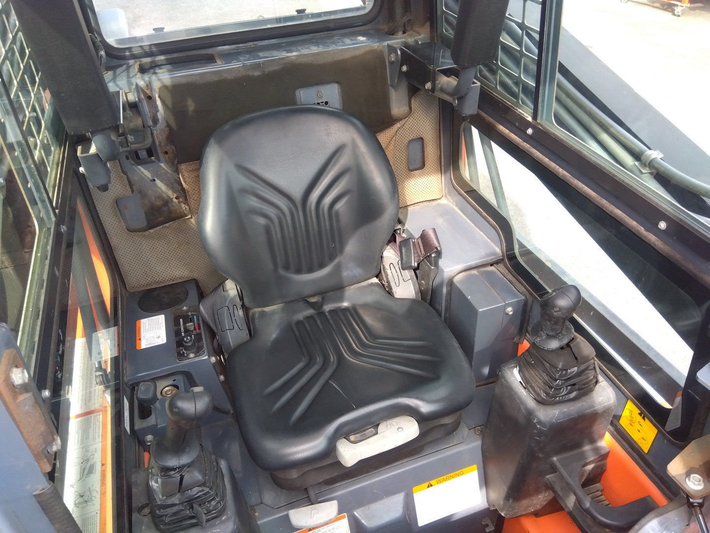 トヨタ　中古　スキッドステアローダー　ジョブサン　305SDK10　「宮城店　2348P」