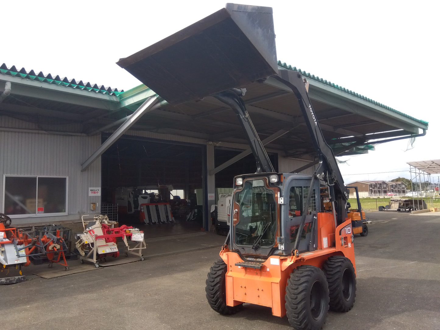 トヨタ　中古　スキッドステアローダー　ジョブサン　305SDK10　「宮城店　2348P」