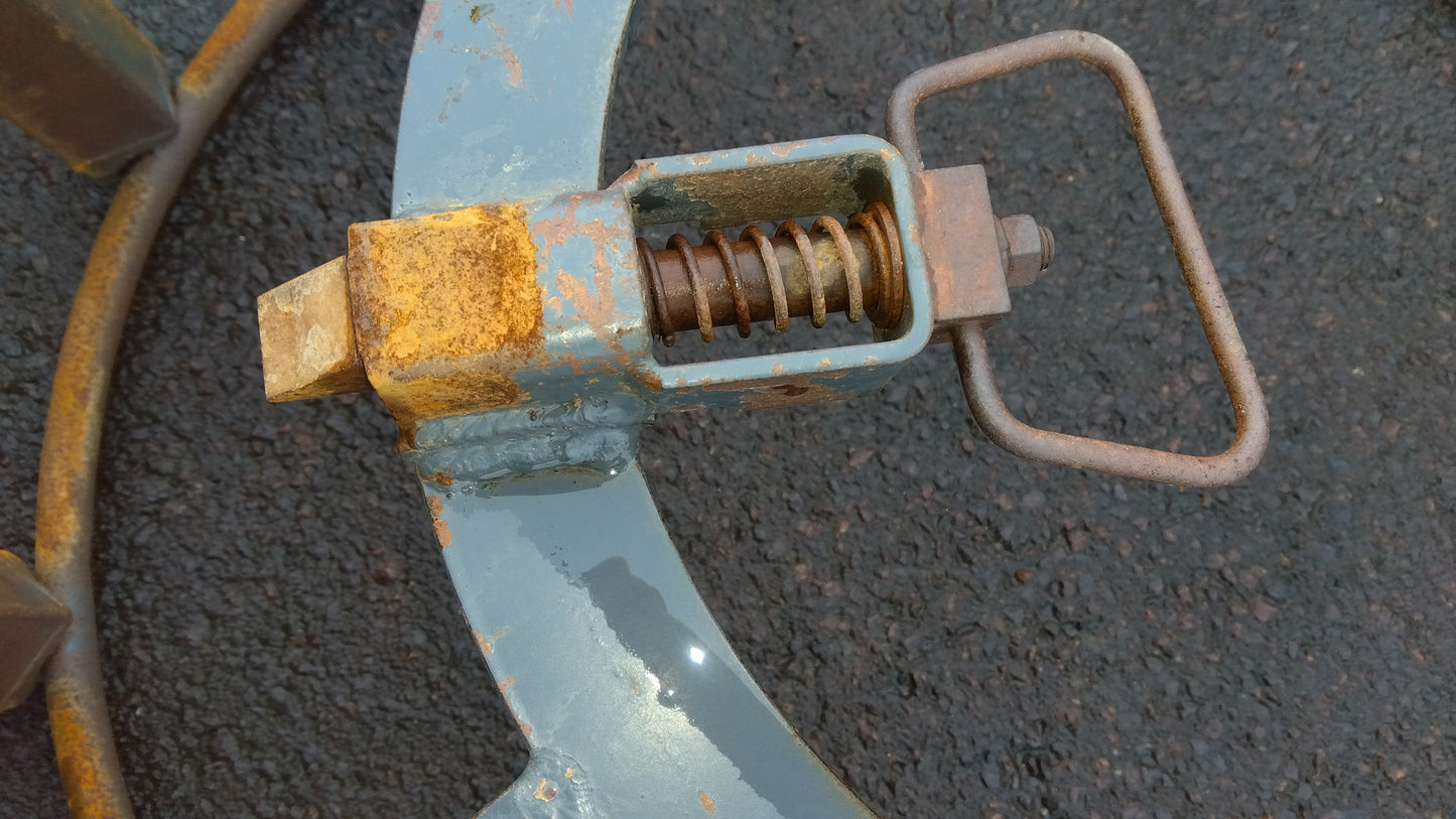 不明　中古　カゴ車輪　12-24　山形店