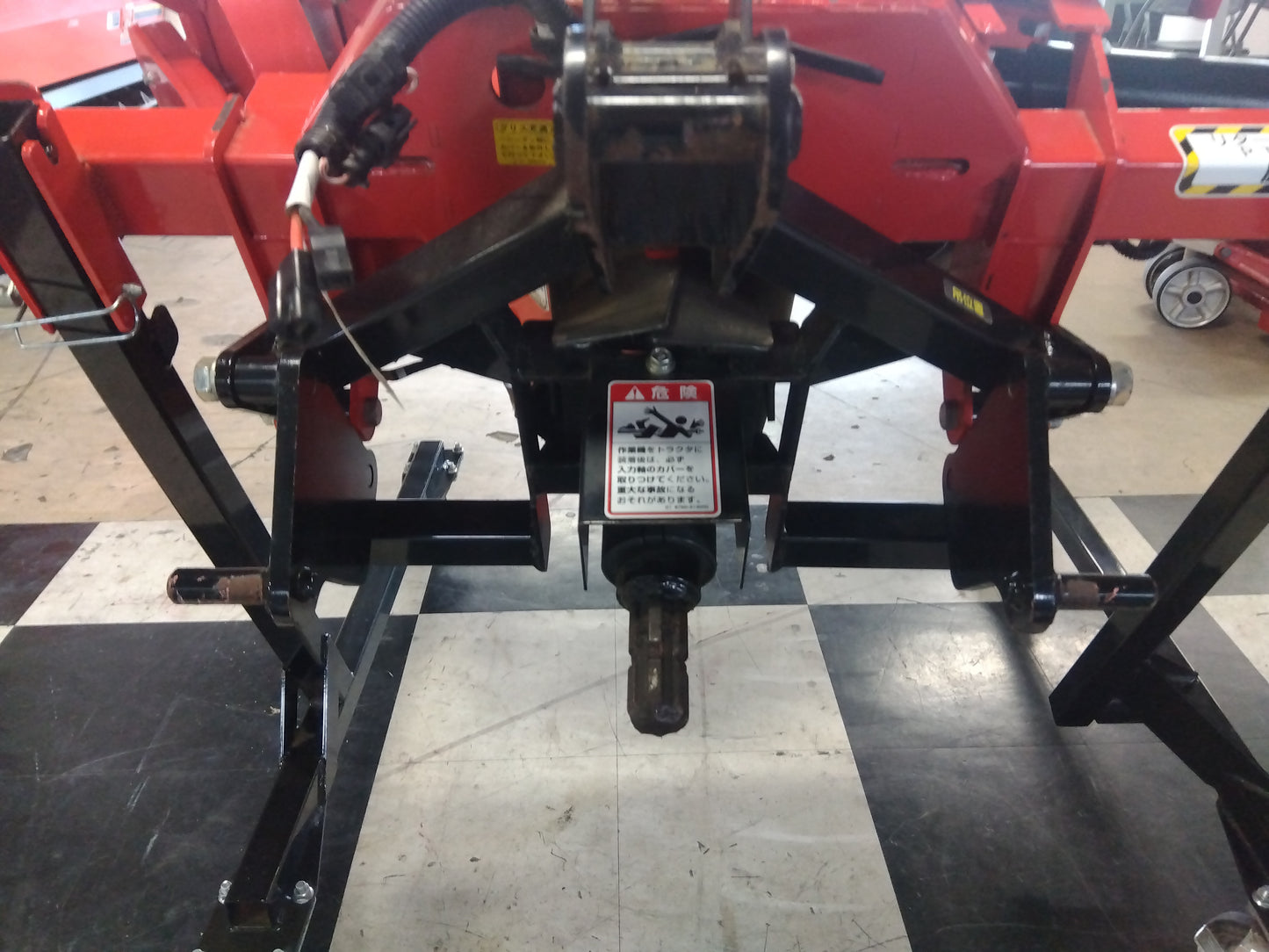 ニプロ　中古　畦塗機　SZR303NJ