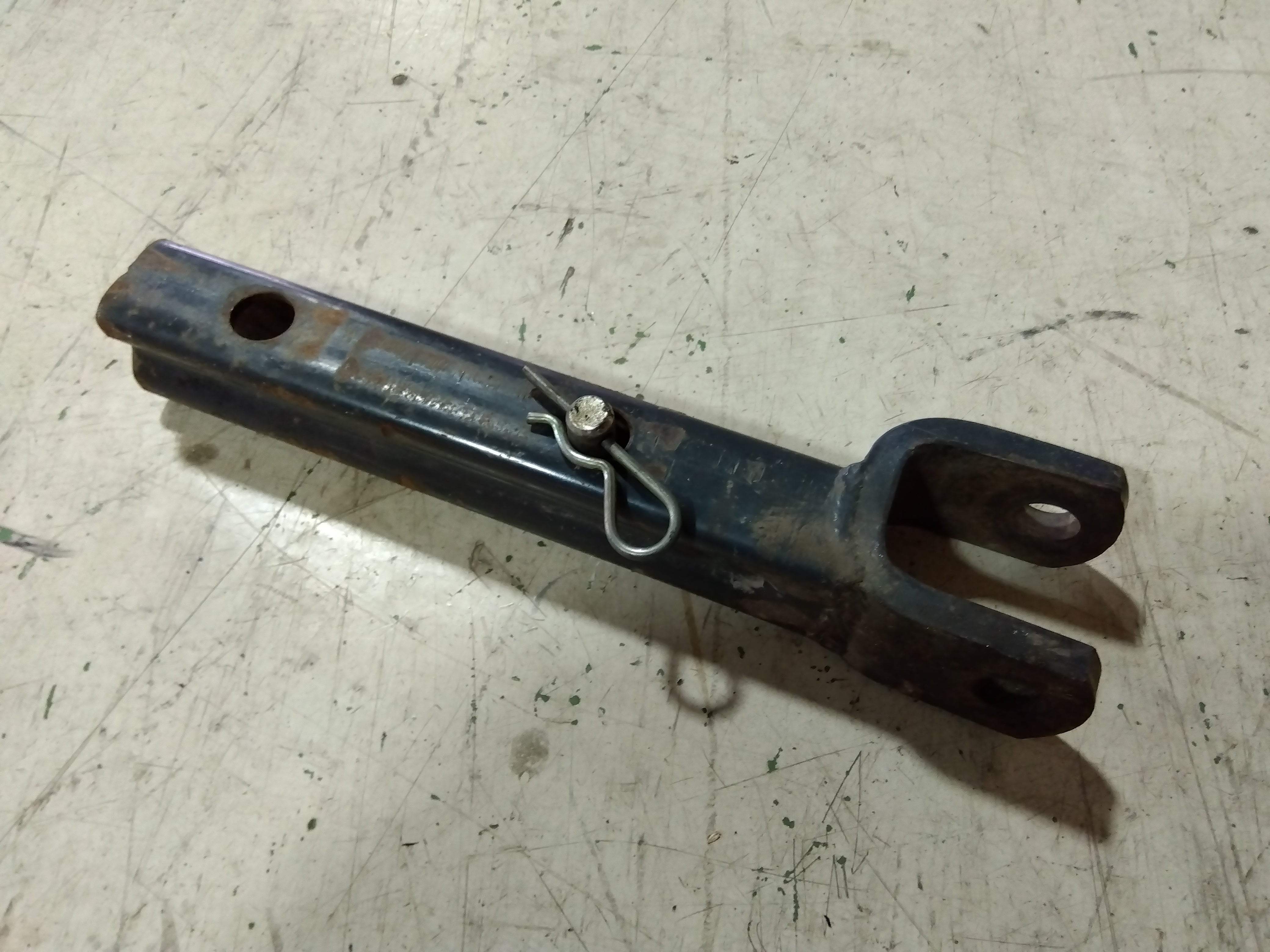 農機具■トラクター用ヒッチ■メーカー不明■取り付け3点よこ800×たて500mm★ほぼ未使用!!★現状■1000スタート●＆