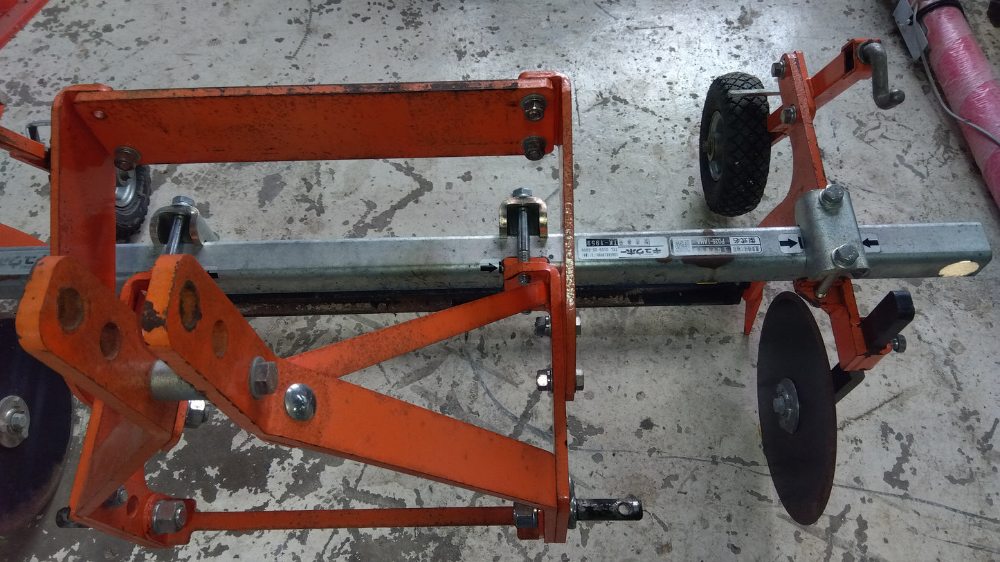 キューホー　中古玉ねぎ根切り機　刃の幅110ｃｍ　P039-1AHA　山形店
