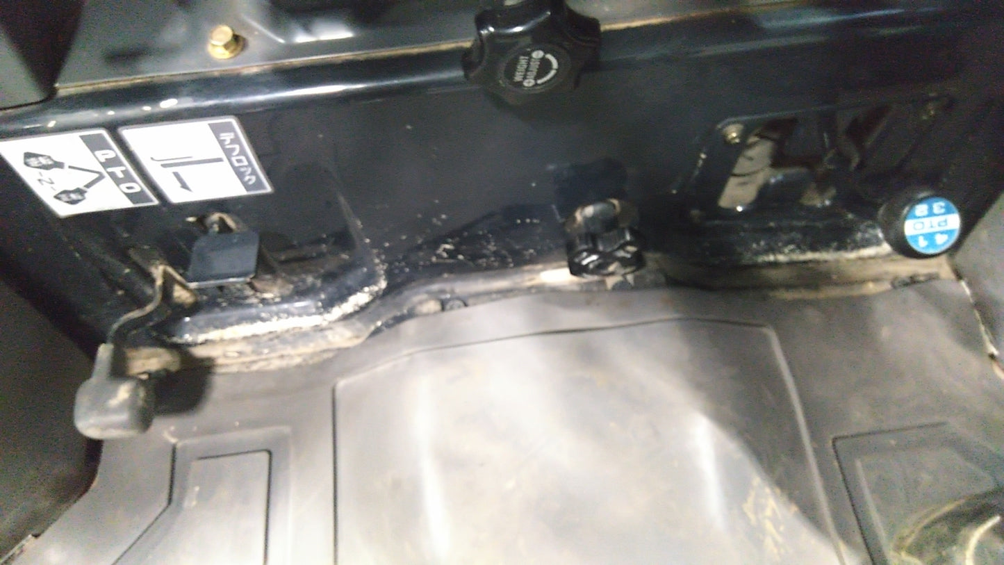 イセキ　中古　トラクター　TGS37-GPCY　「宮城店2465」