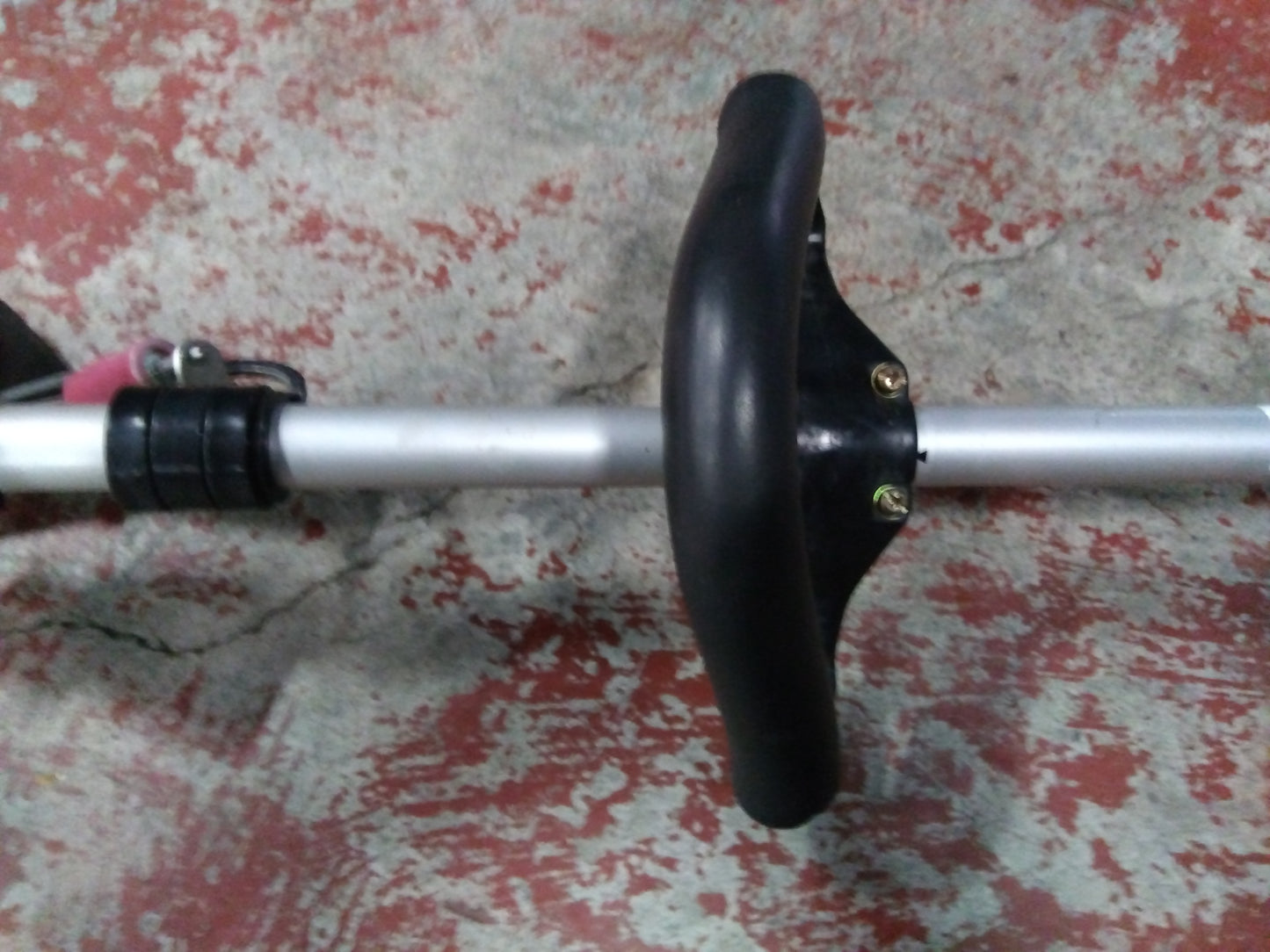 共立　中古　バリカン式刈払機　FNE24L　「宮城店　2448M」