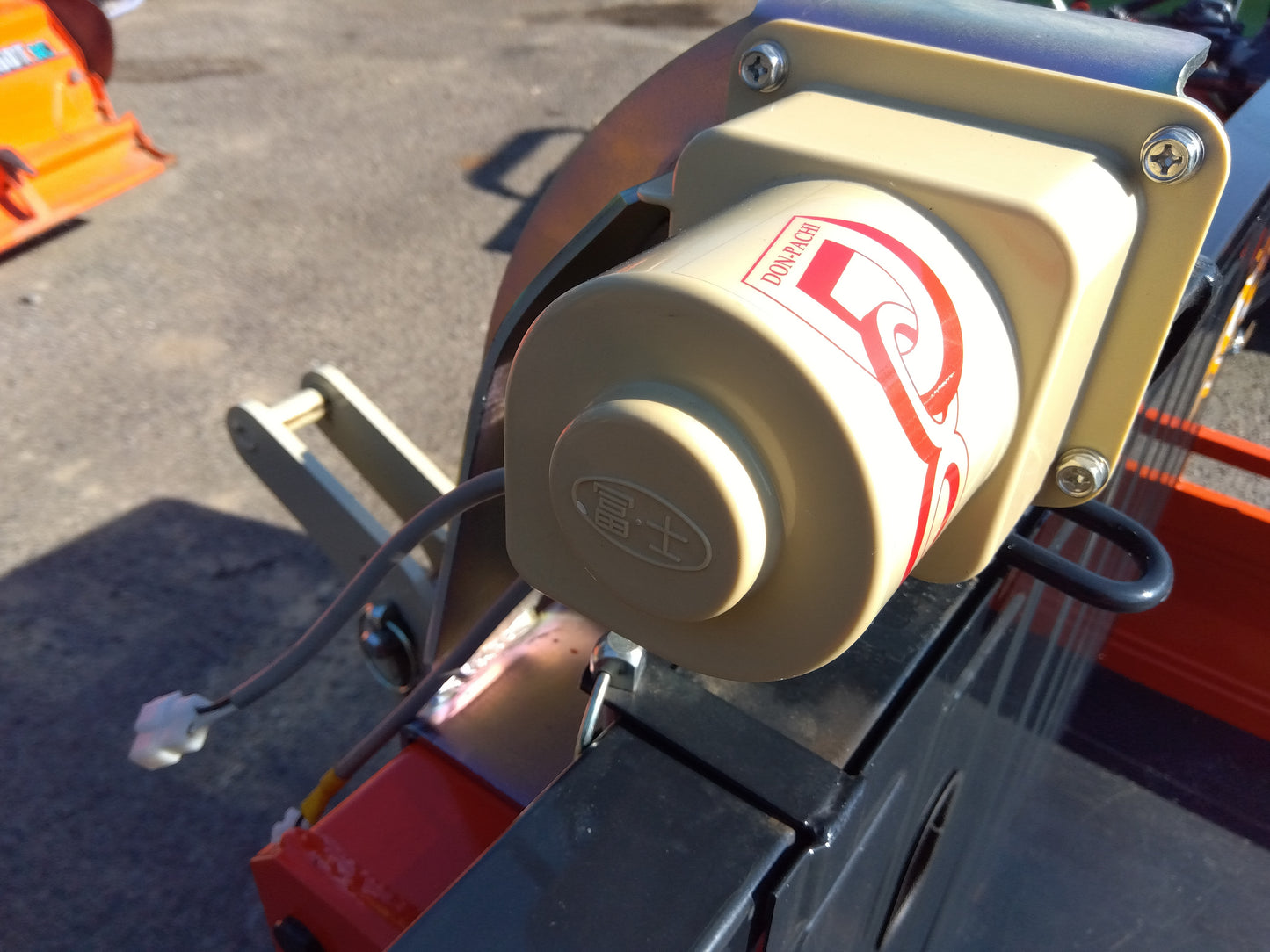 冨士トレーラー　中古　整地キャリア　DC-V180