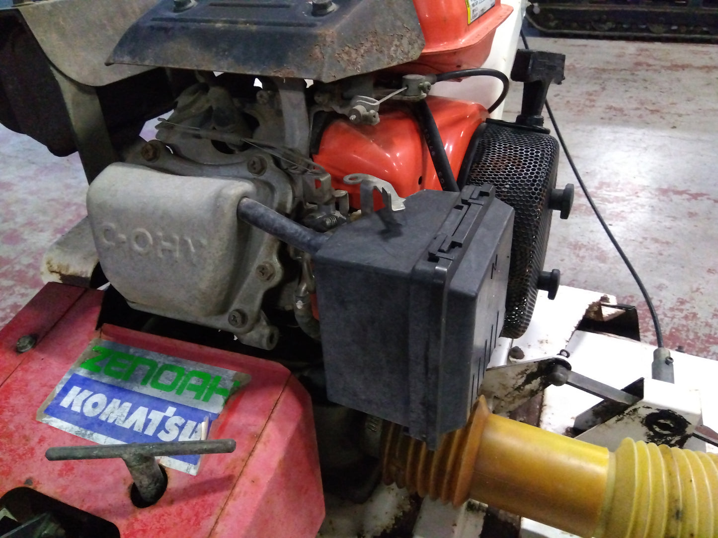 ゼノア  中古 ウイングモア ＺＧＣ702-Ｄ   「宮城店2498」