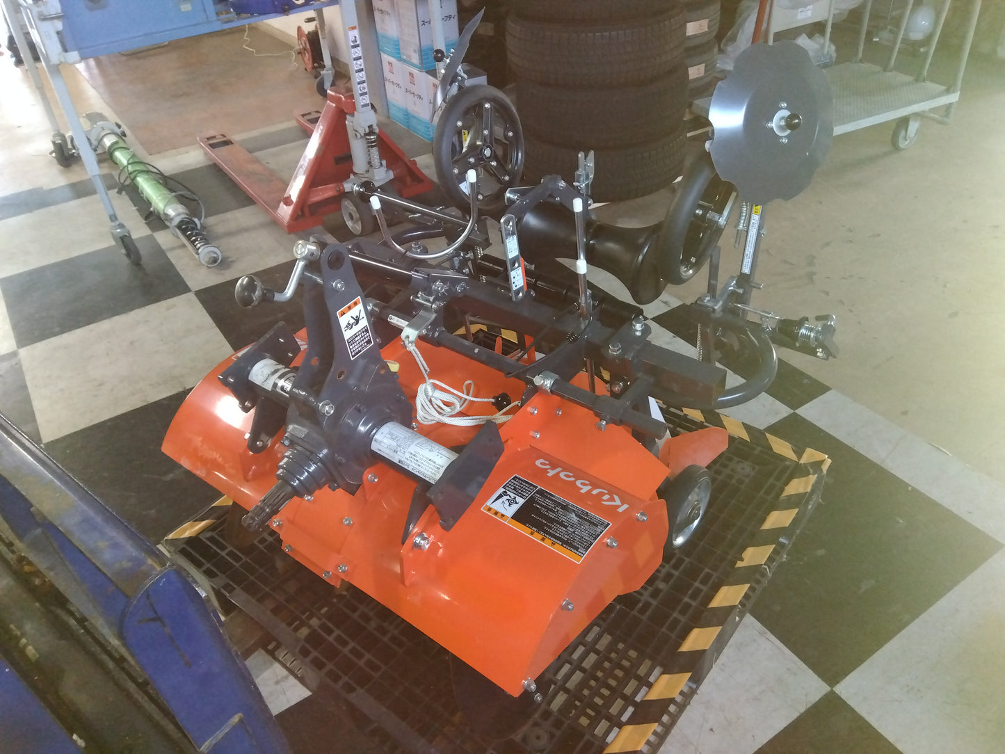 クボタ　中古　マルチロータリー　RT-115