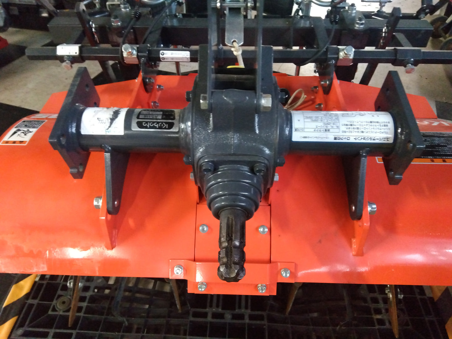 クボタ　中古　マルチロータリー　RT-115