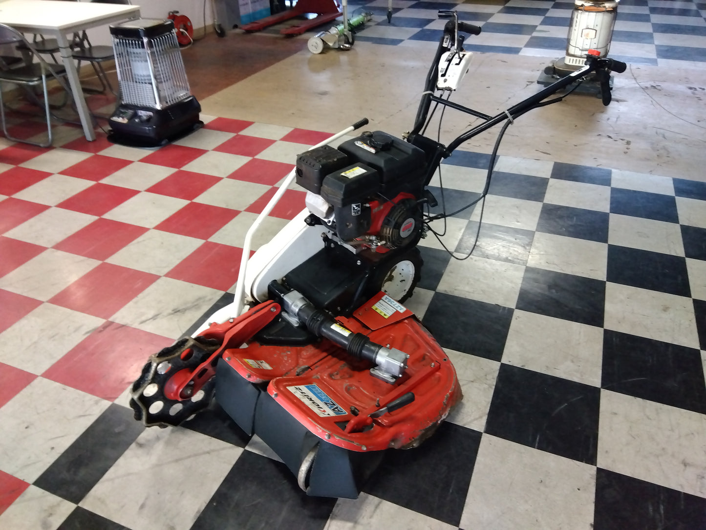 共立　中古　ウイングモア　AZ736A