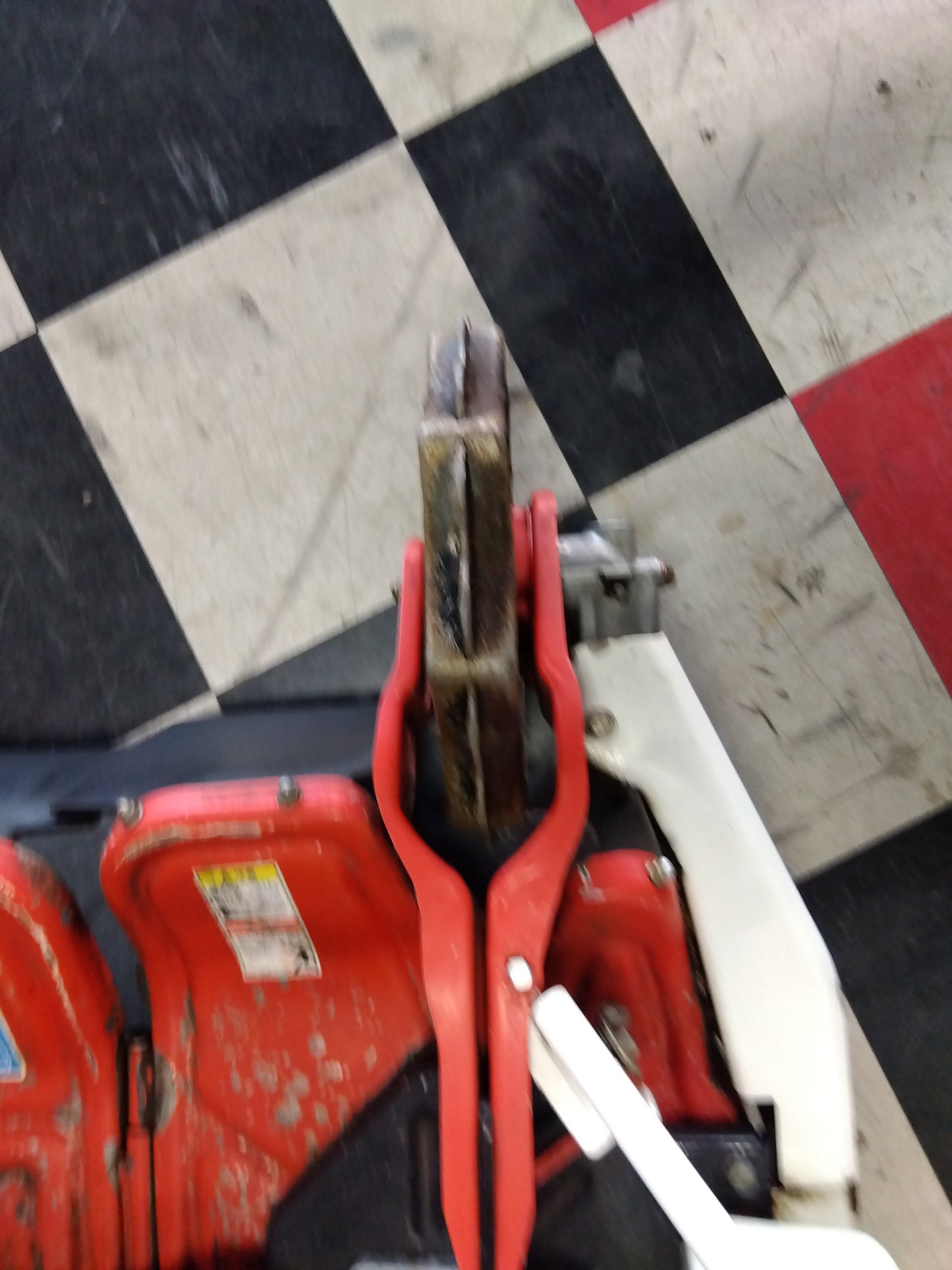 共立　中古　ウイングモア　AZ736A