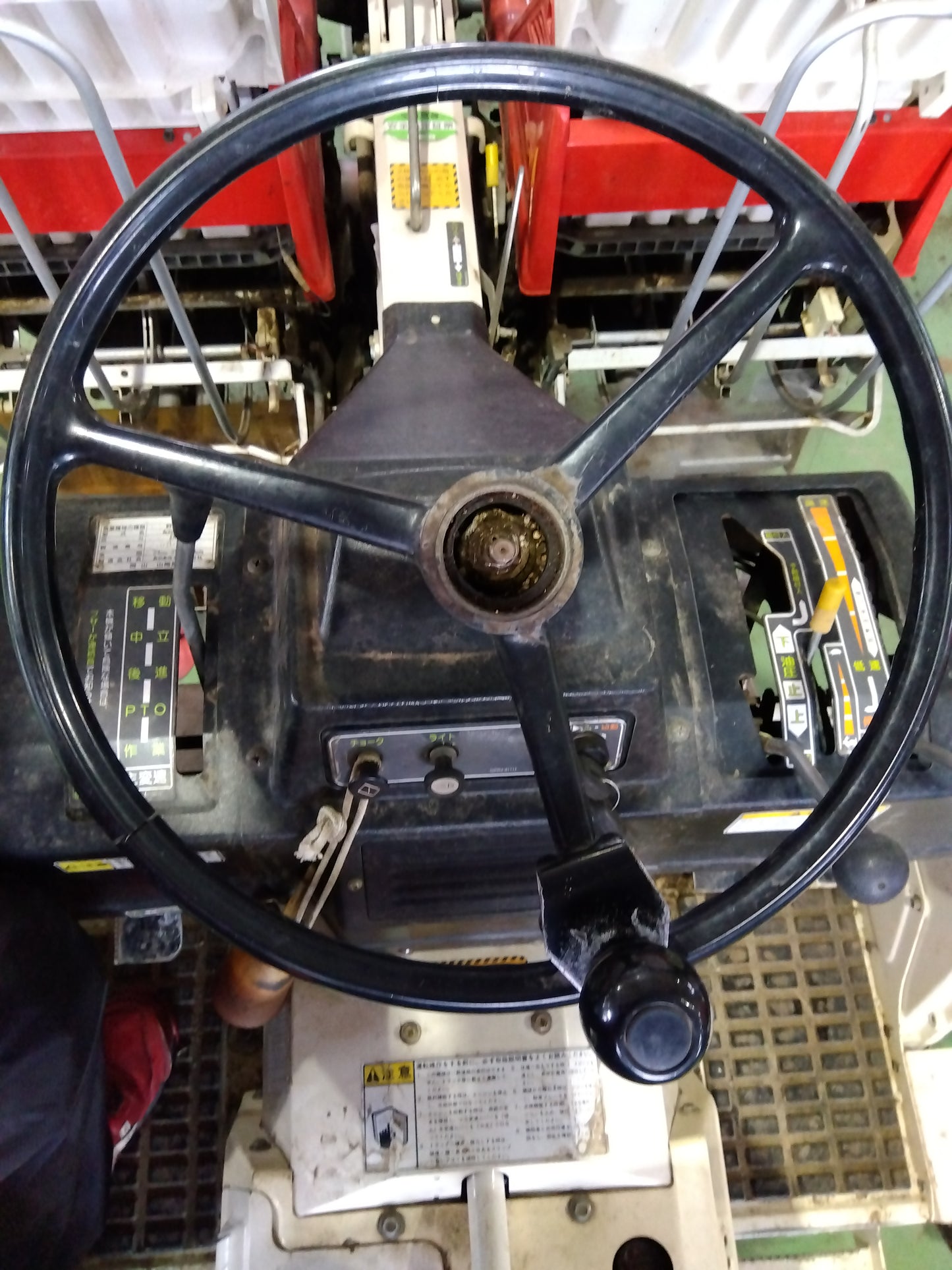 みのる産業 中古 乗用移植機（玉ねぎ用）OPR-4 【山形店 9563】ジャンク 部品取り