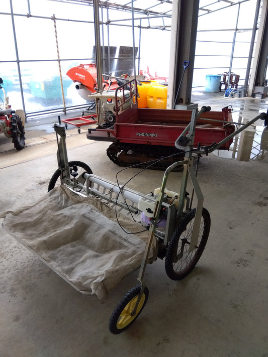 みのる産業 中古 動力ねぎ類剪葉機 TC-110Ⅱ 【山形店 9559】