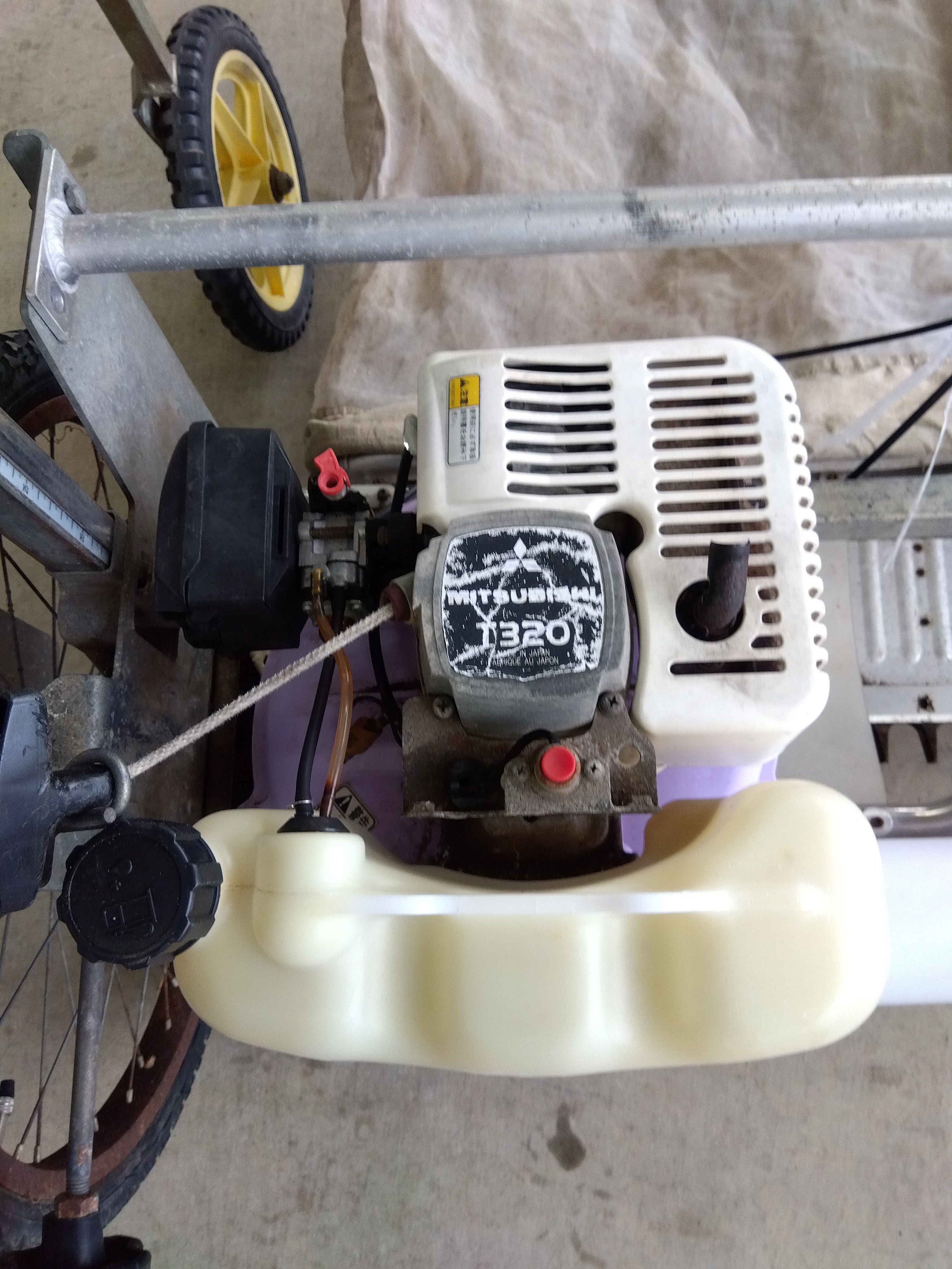 みのる産業 中古 動力ねぎ類剪葉機 TC-110Ⅱ 【山形店 9559】 – 農キング