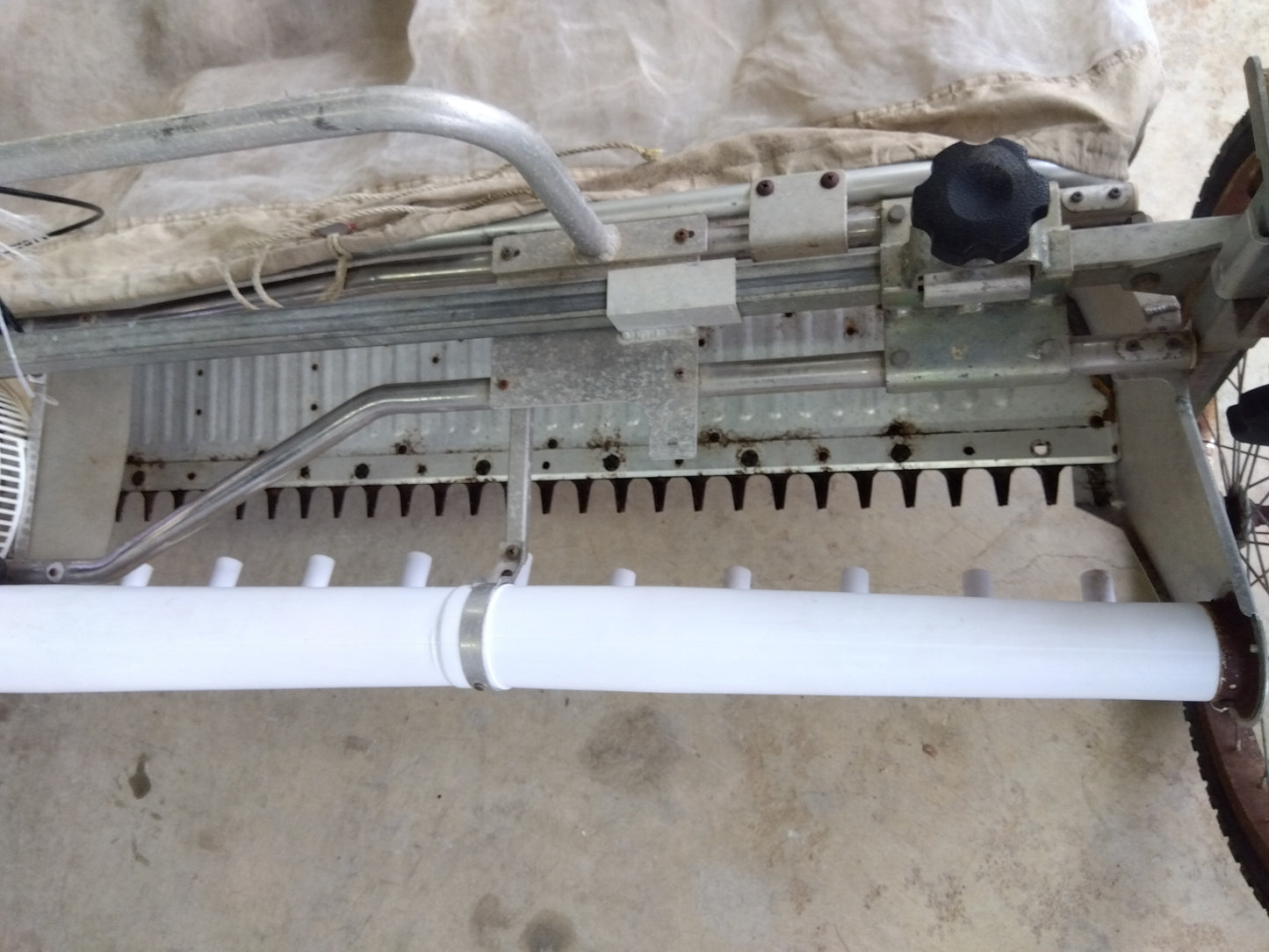 みのる産業 中古 動力ねぎ類剪葉機 TC-110Ⅱ 【山形店 9559】