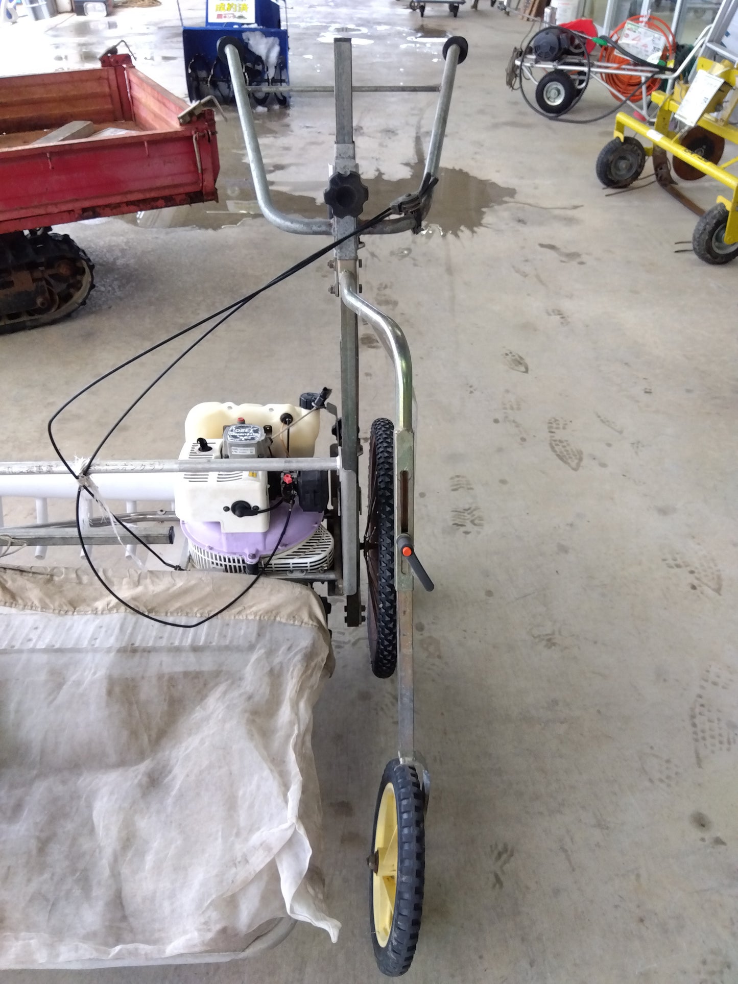 みのる産業 中古 動力ねぎ類剪葉機 TC-110Ⅱ 【山形店 9559】