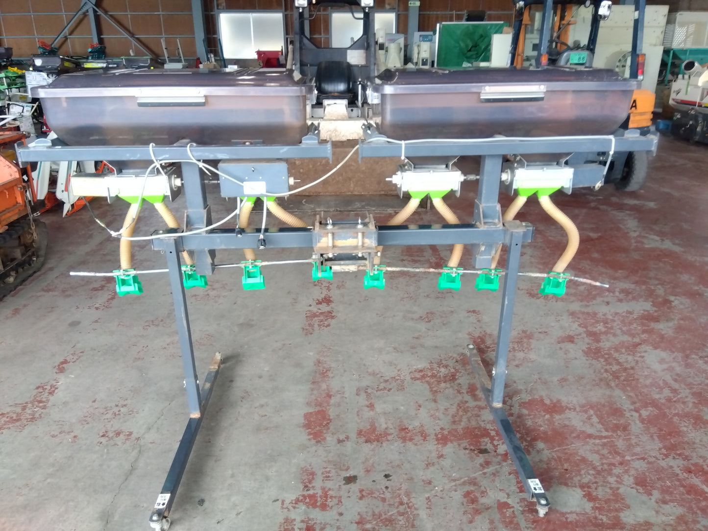 タイショー　中古　グランドソワー　UH140R　「宮城店　2512PM」