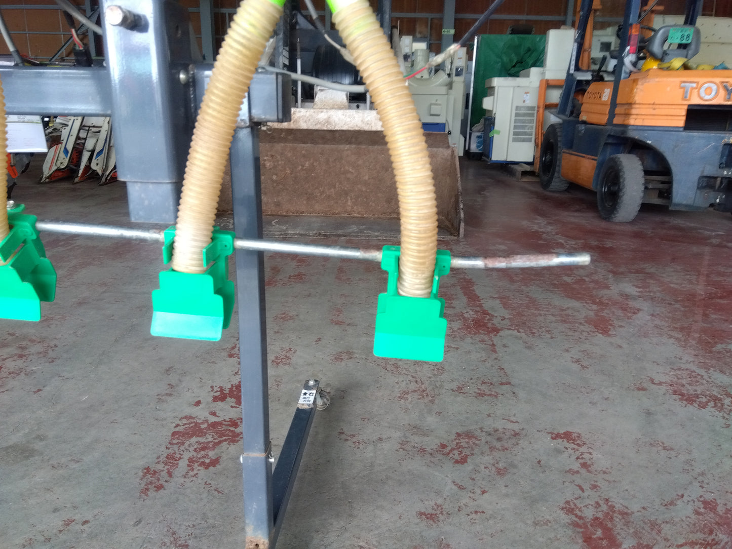 タイショー　中古　グランドソワー　UH140R　「宮城店　2512PM」