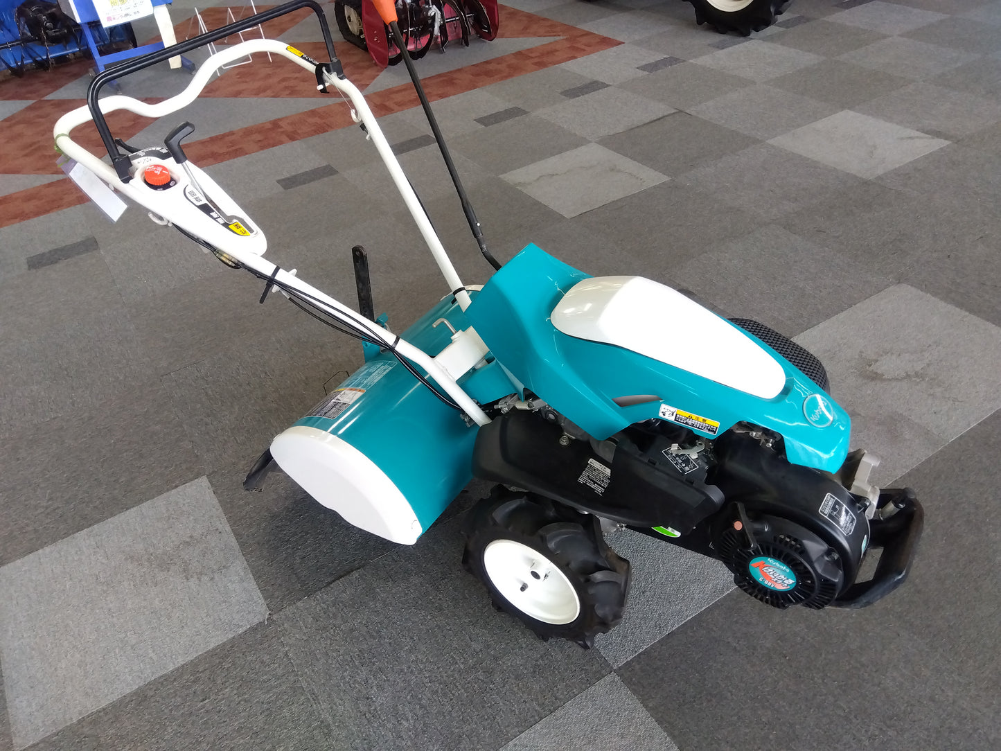 クボタ　中古耕耘機　TRS60　【岩手店157】
