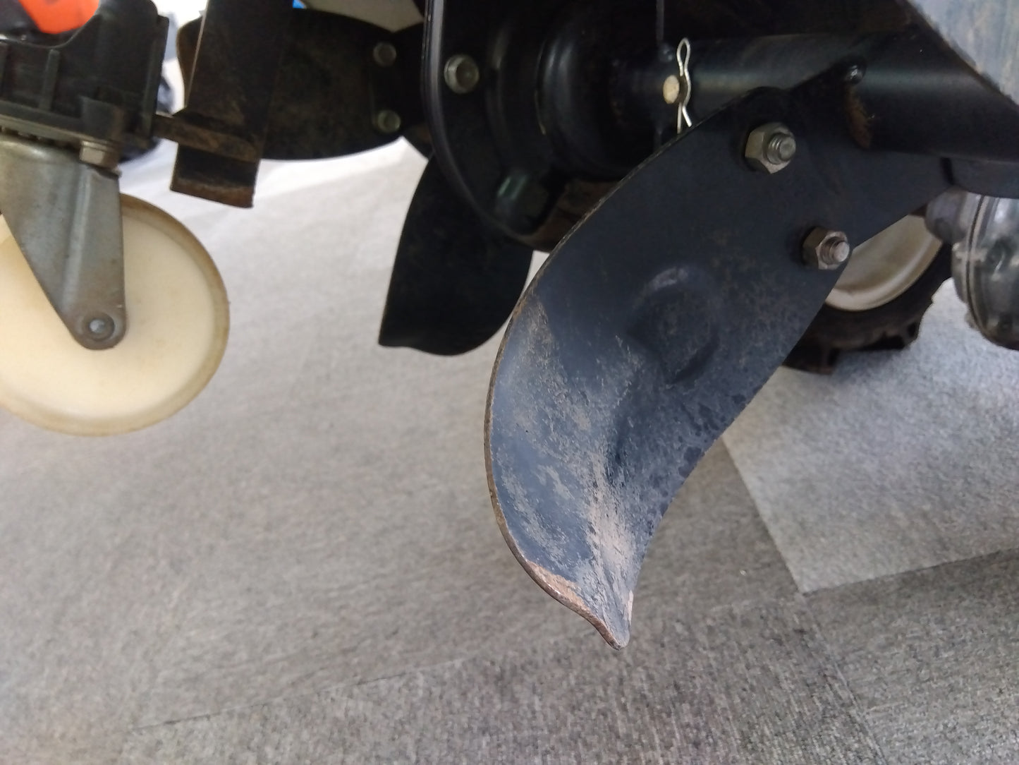 クボタ　中古耕耘機　TRS60　【岩手店157】