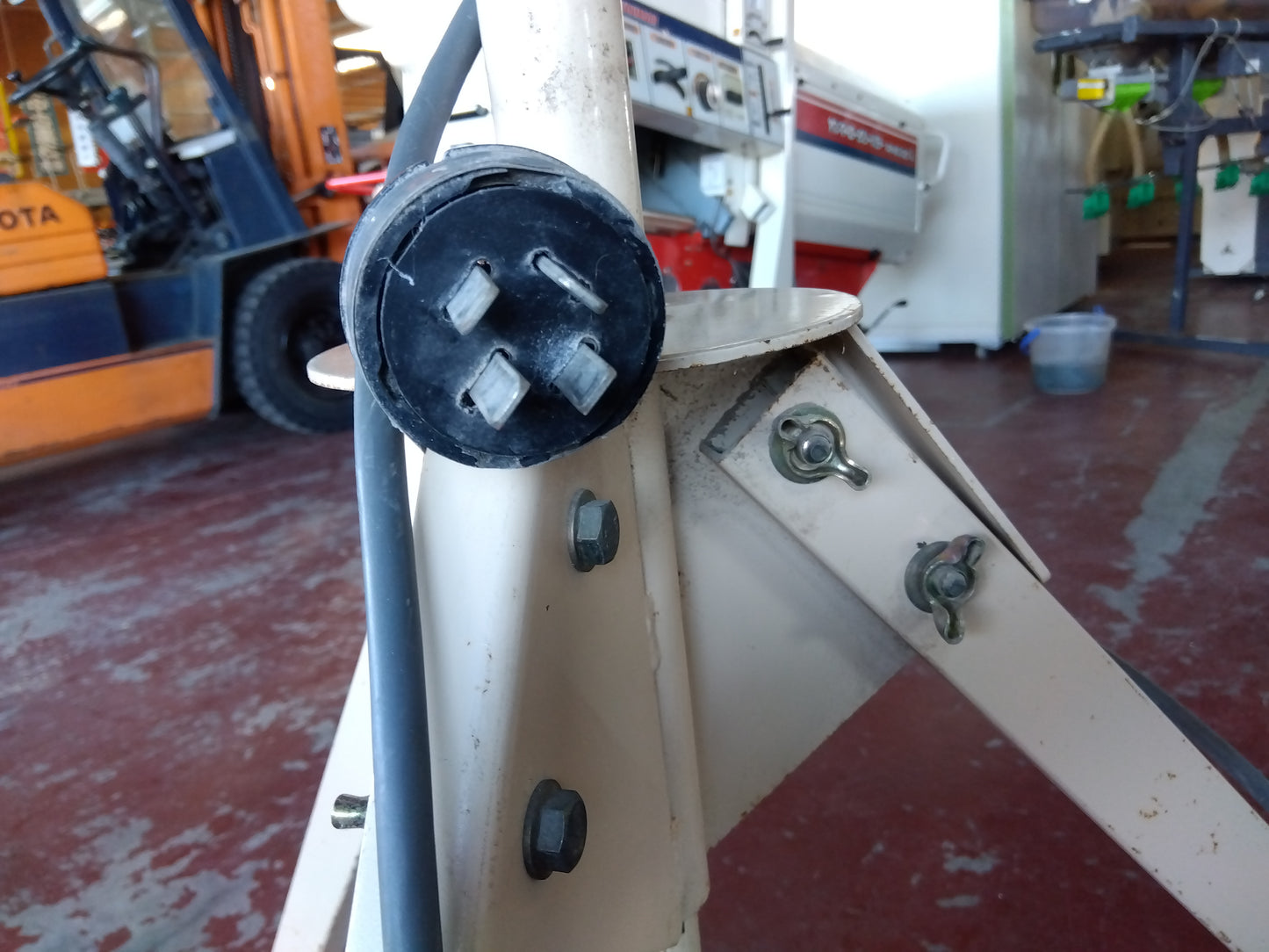 岡山農栄社  小型バネらくコン DCM2A  「宮城店2516」