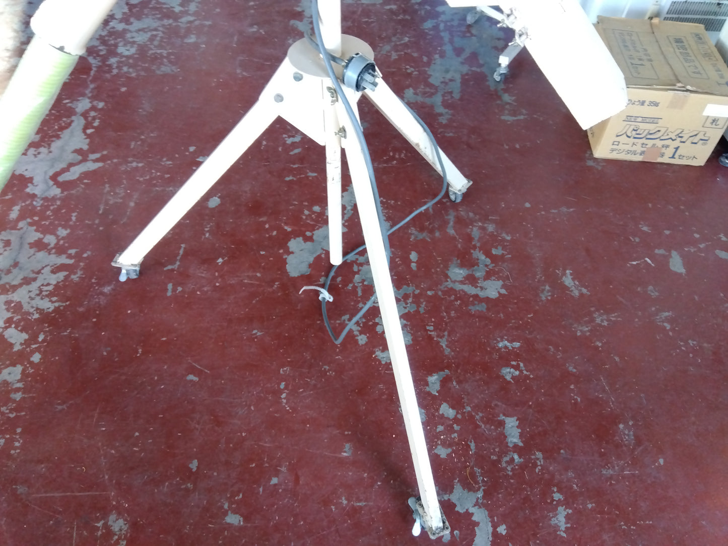 岡山農栄社  小型バネらくコン DCM2A  「宮城店2516」