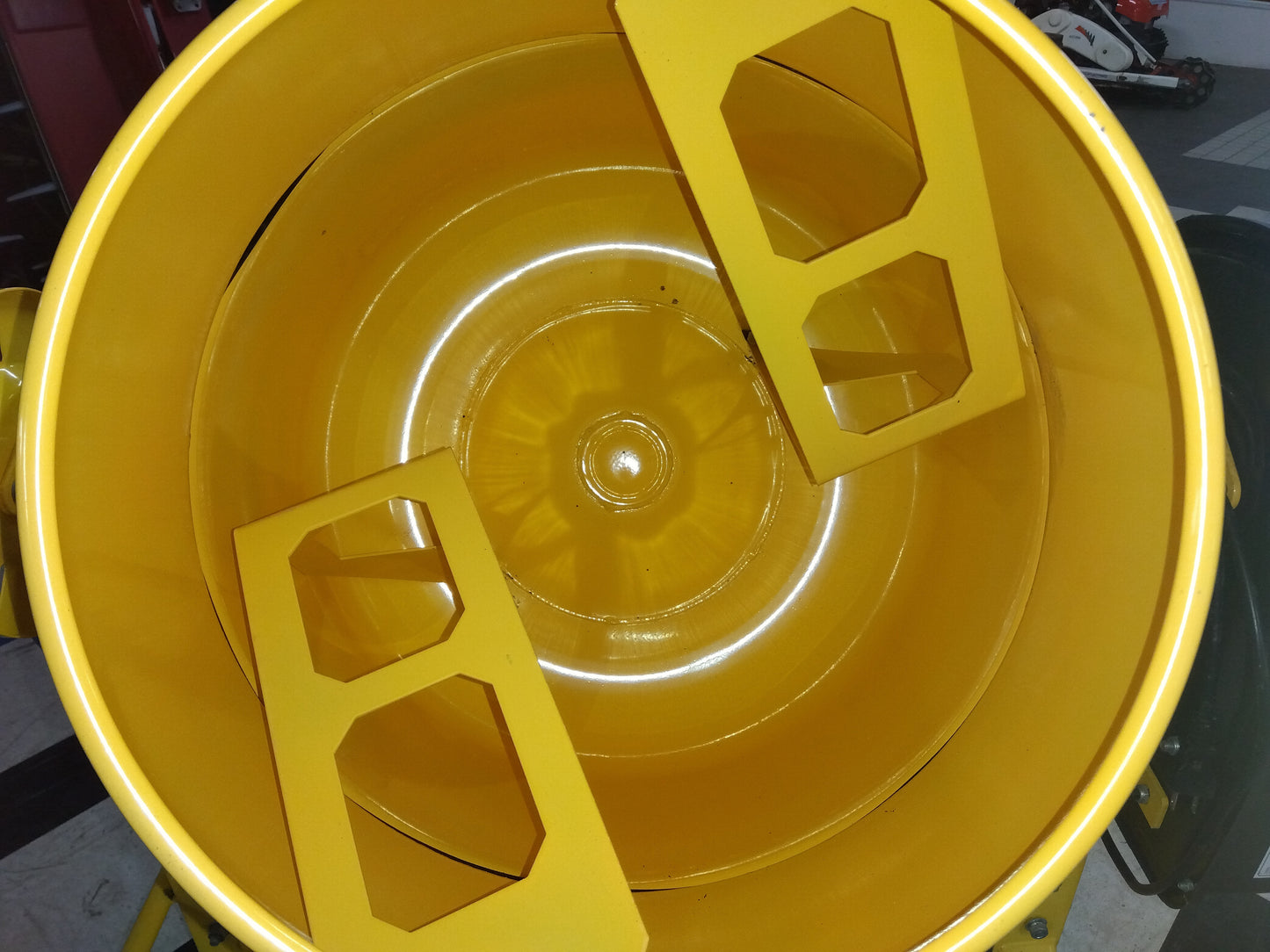 アルミス　中古　コンクリートミキサー　AMZ-50Y