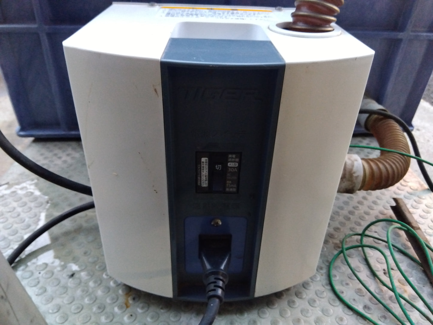 タイガー　中古　催芽機　AQ-150