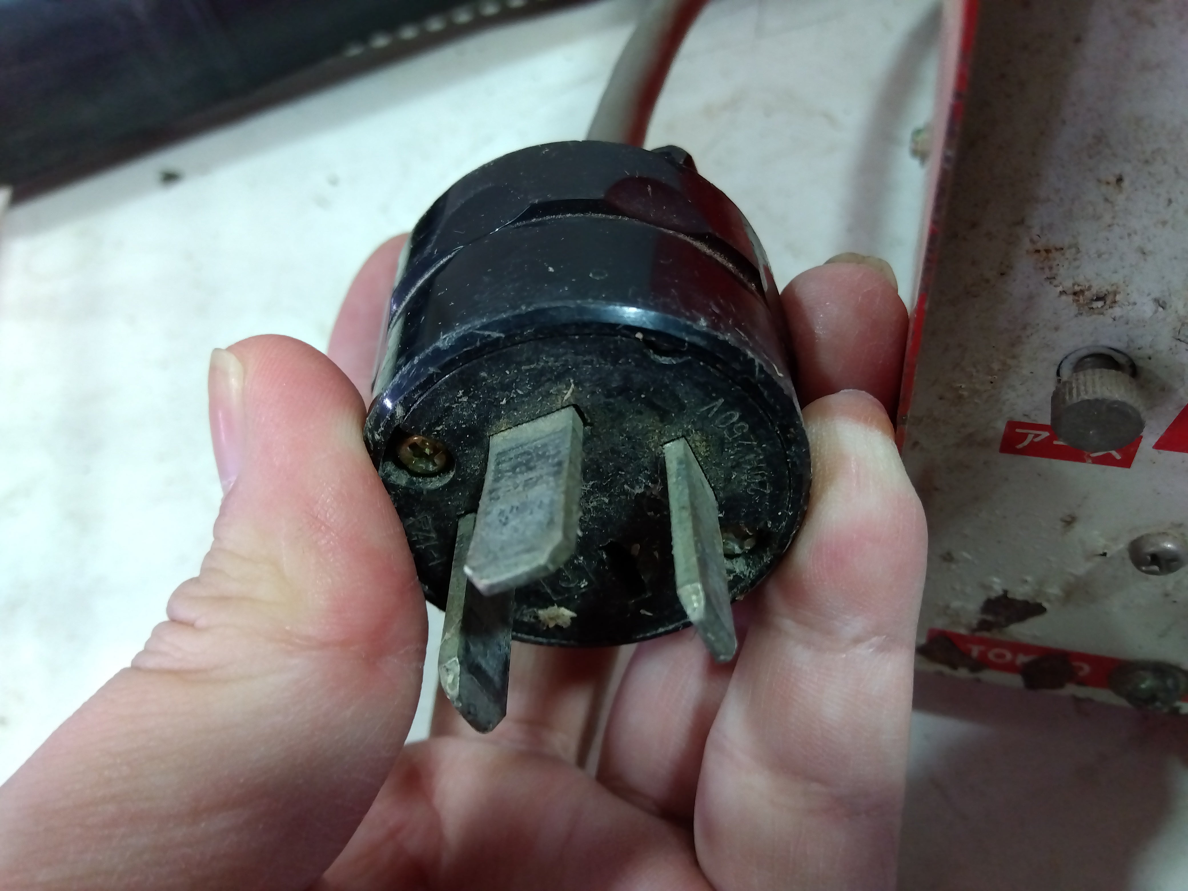 鈴木産商 変圧器（レッドゴートランス）STX-312R【山形店9618】 – 農キング