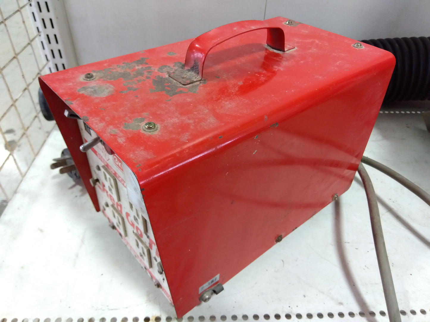 鈴木産商 変圧器（レッドゴートランス）STX-312R【山形店9618】