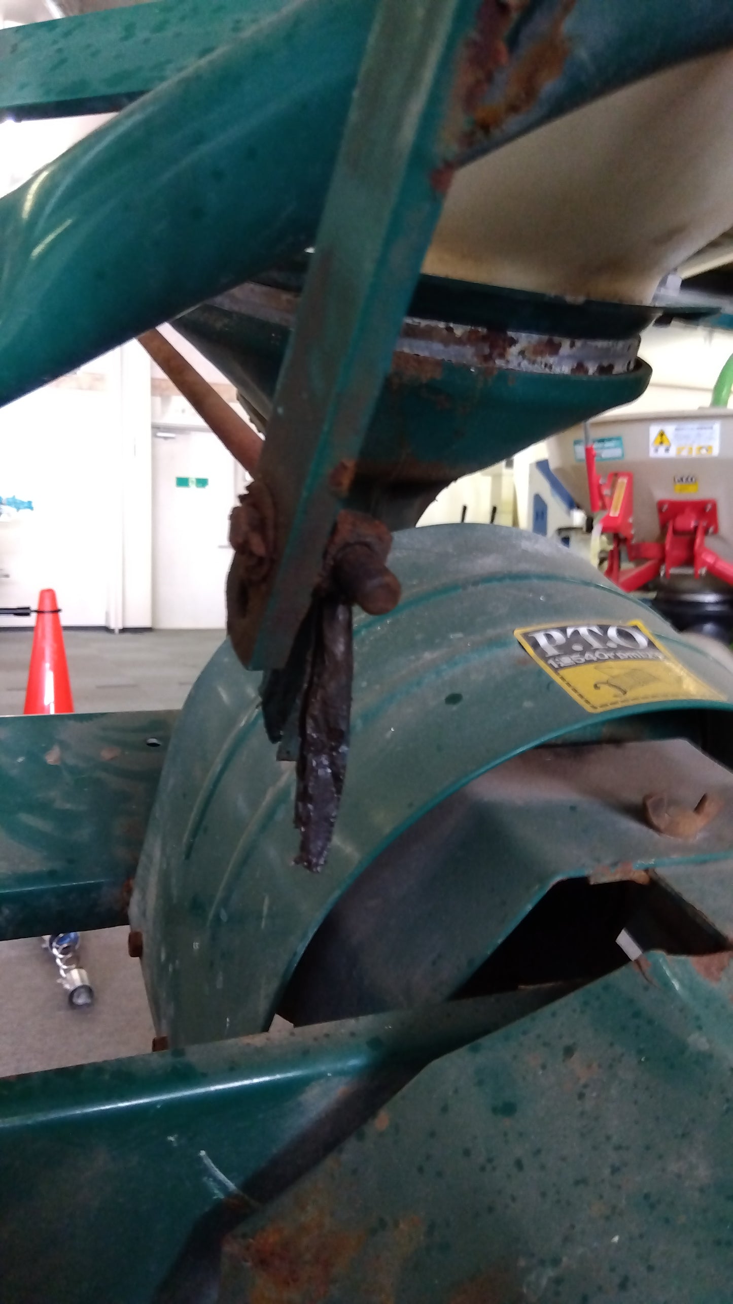 ササキ 中古 ブロードキャスター BF203 【岩手店141】