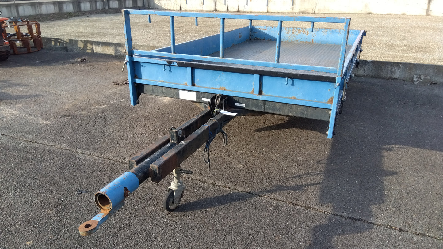 三協　中古　トレーラー　型式不明　「岩手店230」