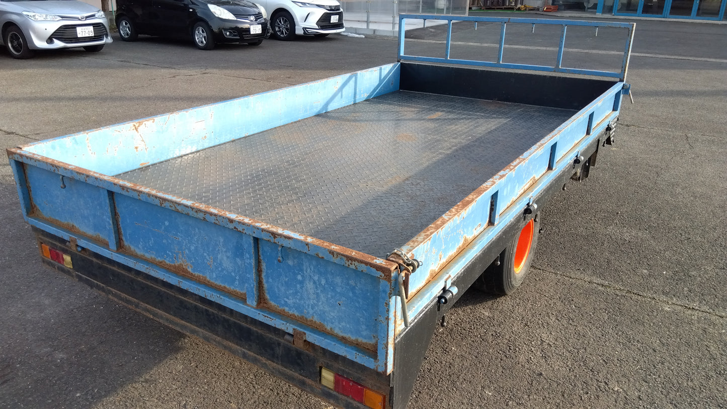 三協　中古　トレーラー　型式不明　「岩手店230」