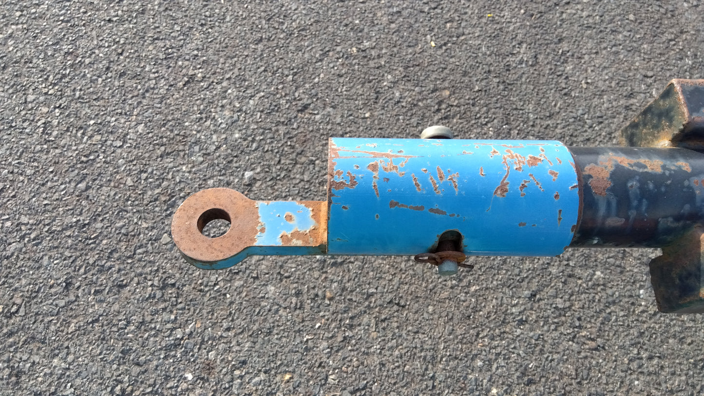 三協　中古　トレーラー　型式不明　「岩手店230」