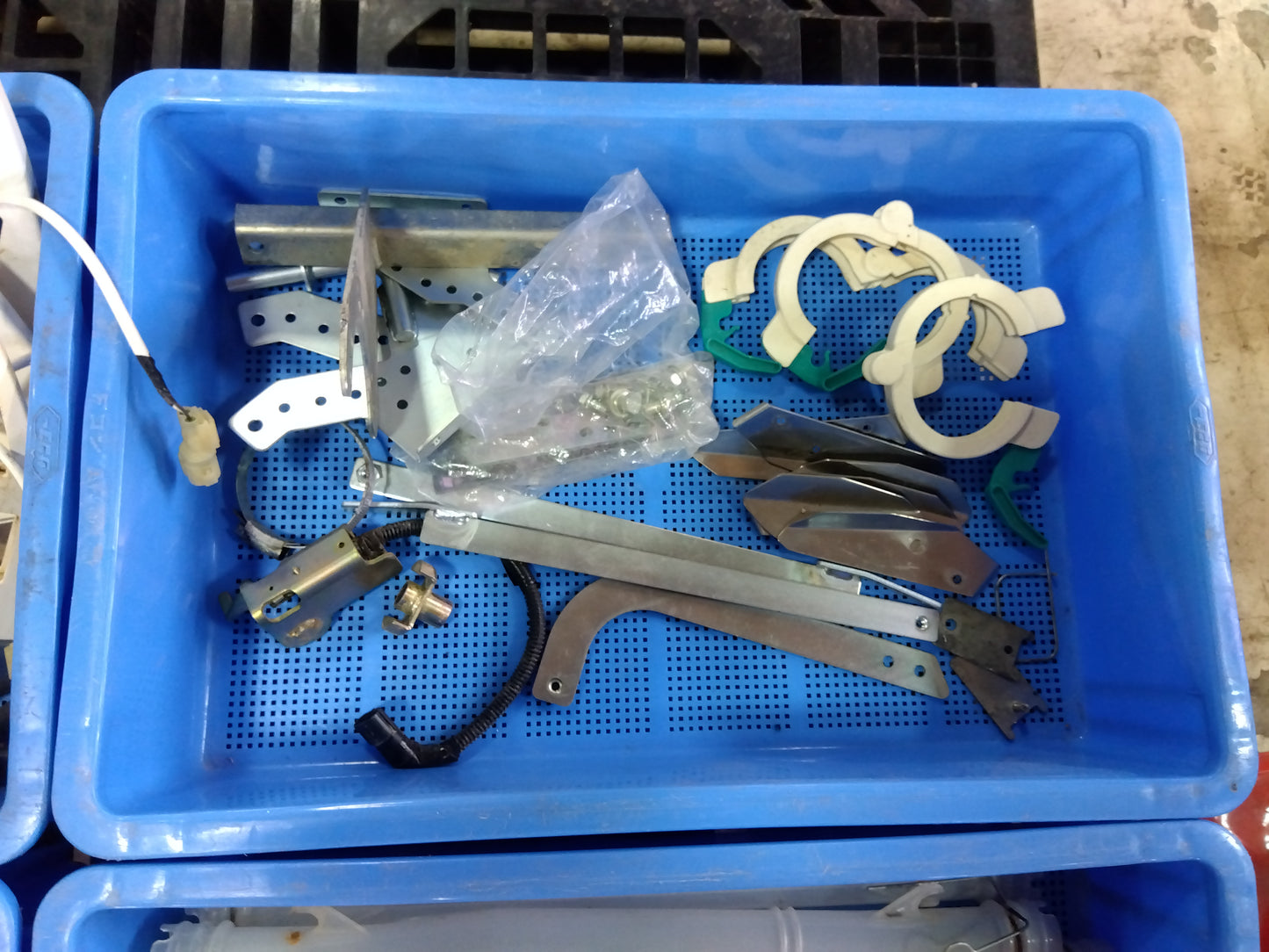 クボタ田植機 ZP67用 中古 側条施肥機 【山形店 9679】