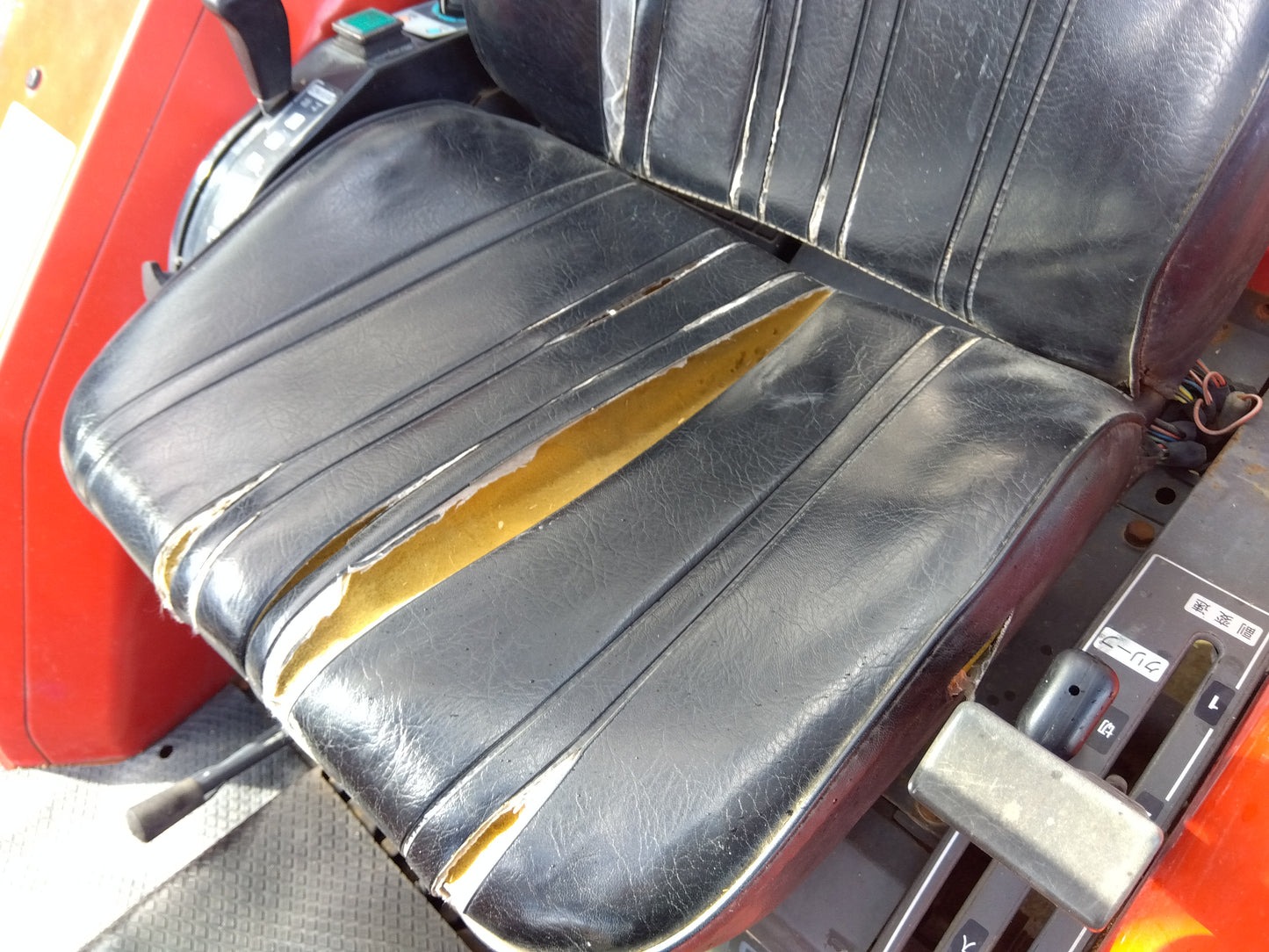 ヤンマー　中古　トラクター　FV-230D