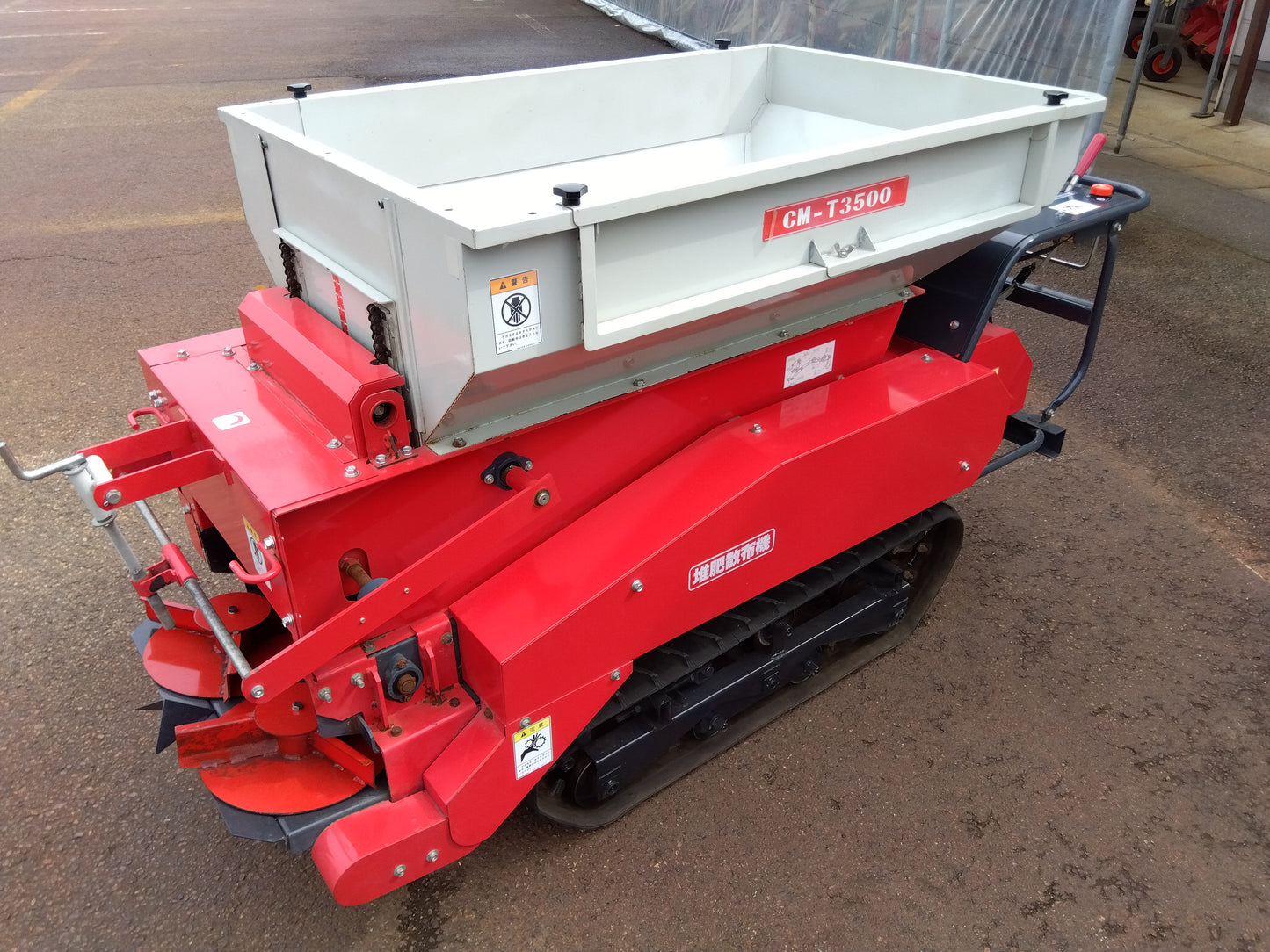 コンマ製作所 堆肥散布機 CM-T3500【山形店9718】