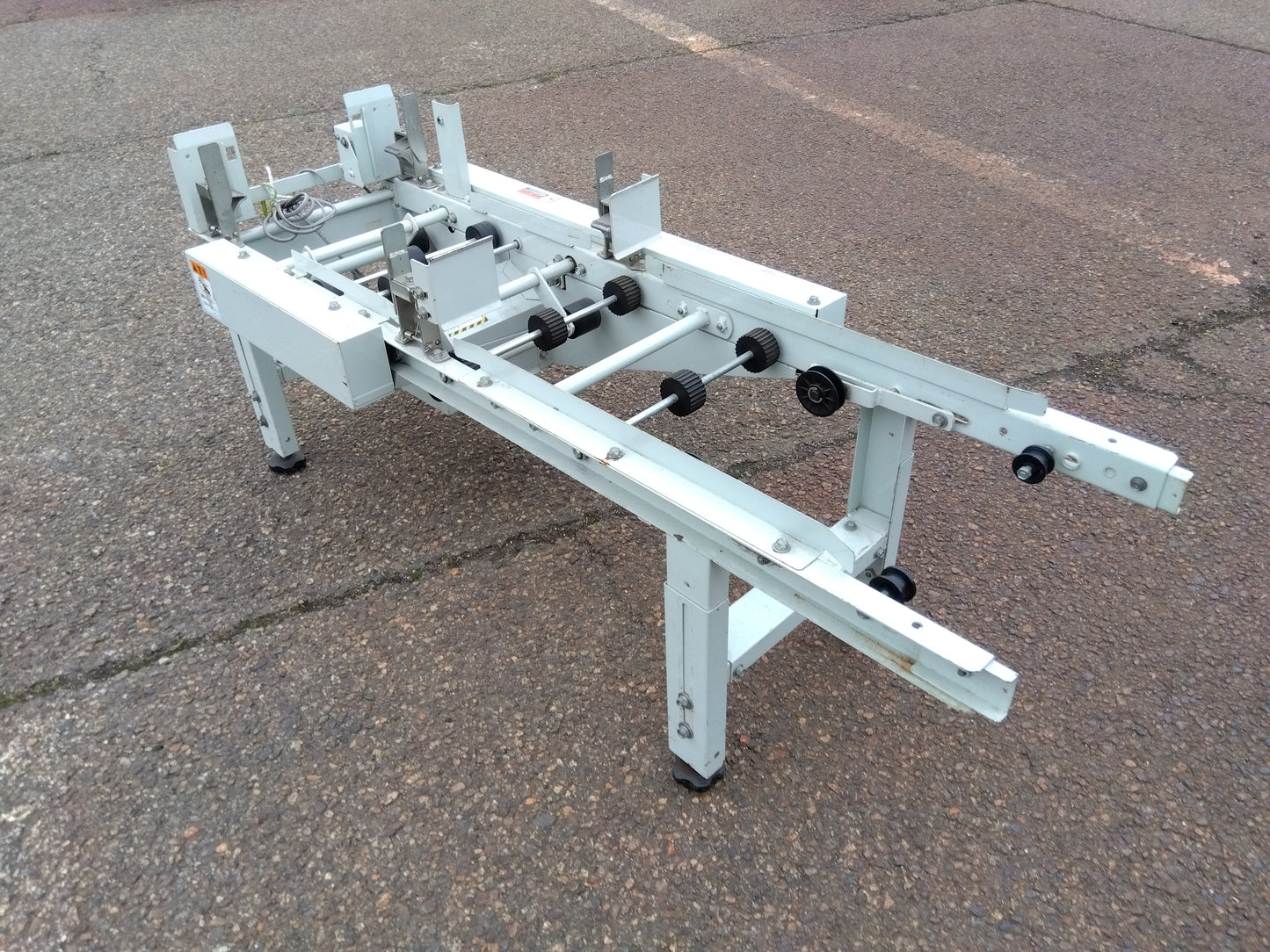 コンマ製作所 自動箱積機 AH-402【山形店9743】