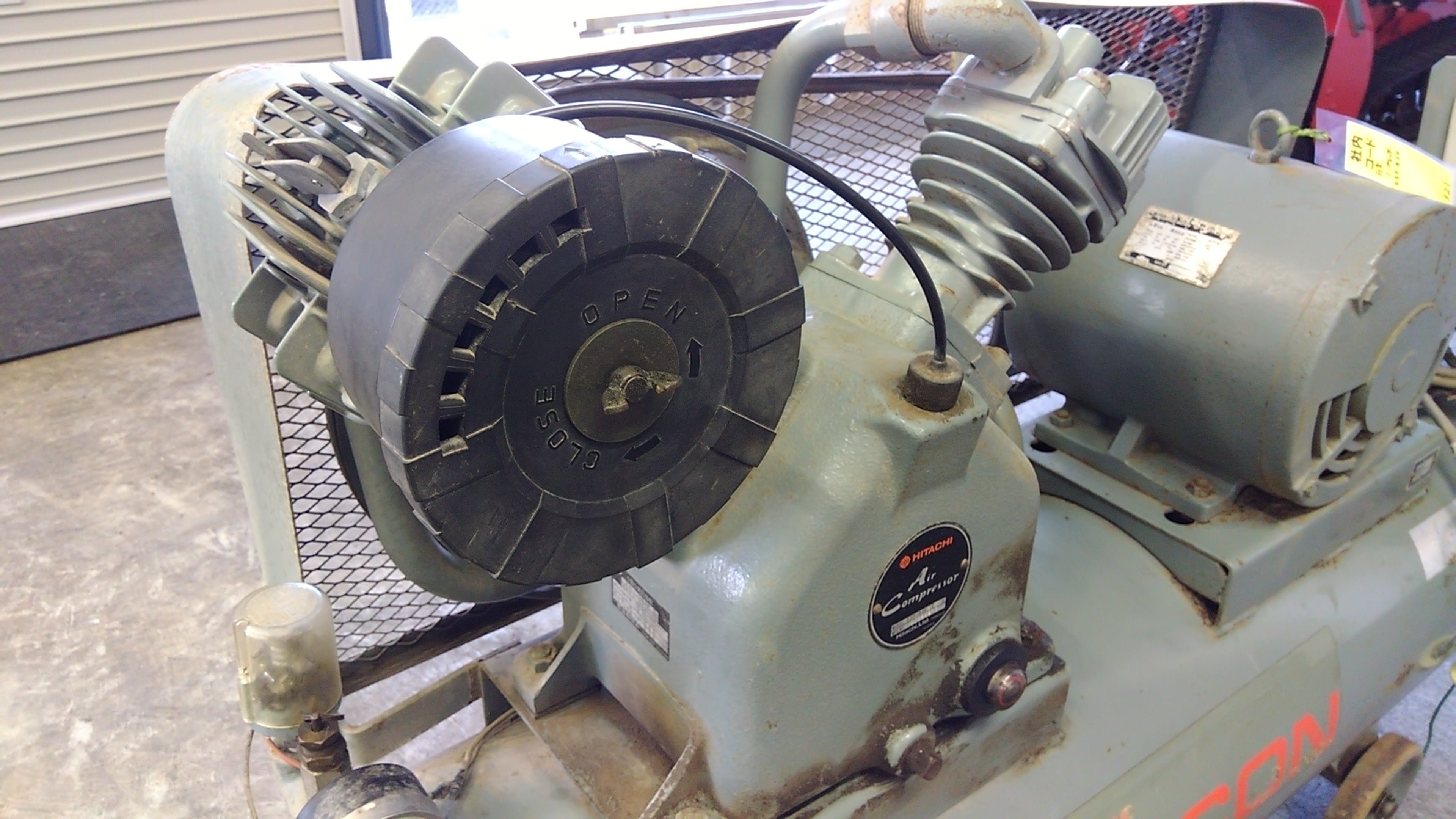 日立 中古 エアーコンプレッサー 5.5P-9.5V 50Hz 「岩手店321」 – 農キング