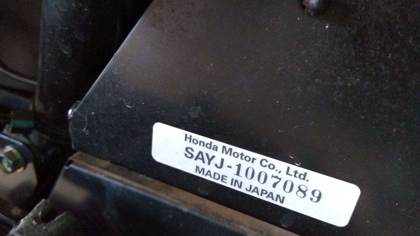 ホンダ　中古　除雪機　HSM1380i　「岩手店285」