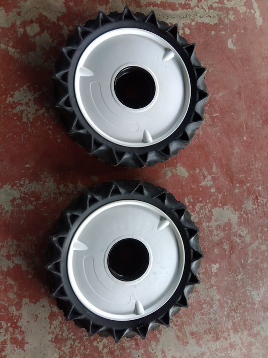 クボタ 田植機  前タイヤ 2本1セット  『宮城店2722』P