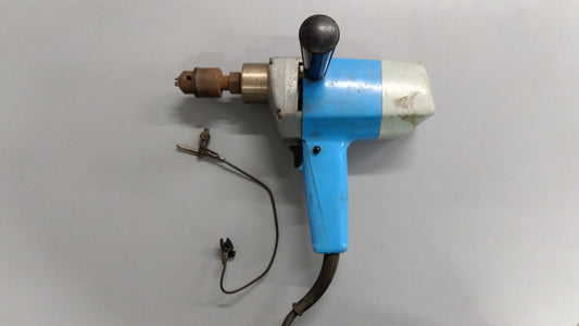 マキタ　中古　電気ドリル　MDB10　「岩手店180」