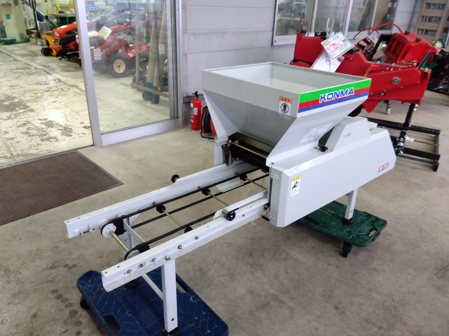 コンマ製作所 中古 床土入機 SF-T33 【9828】