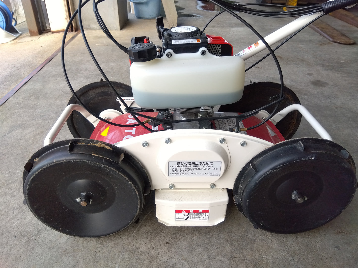 斎藤農機 中古 法面草刈機 SGC-S301 【山形店 9688】