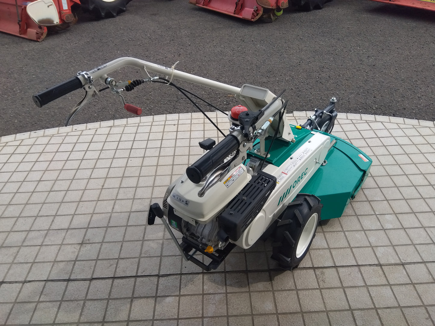 オーレック　中古　オートモア　AM63A