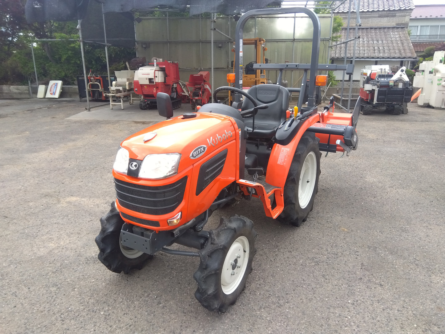 クボタ　中古　トラクター　B17X-BSMA