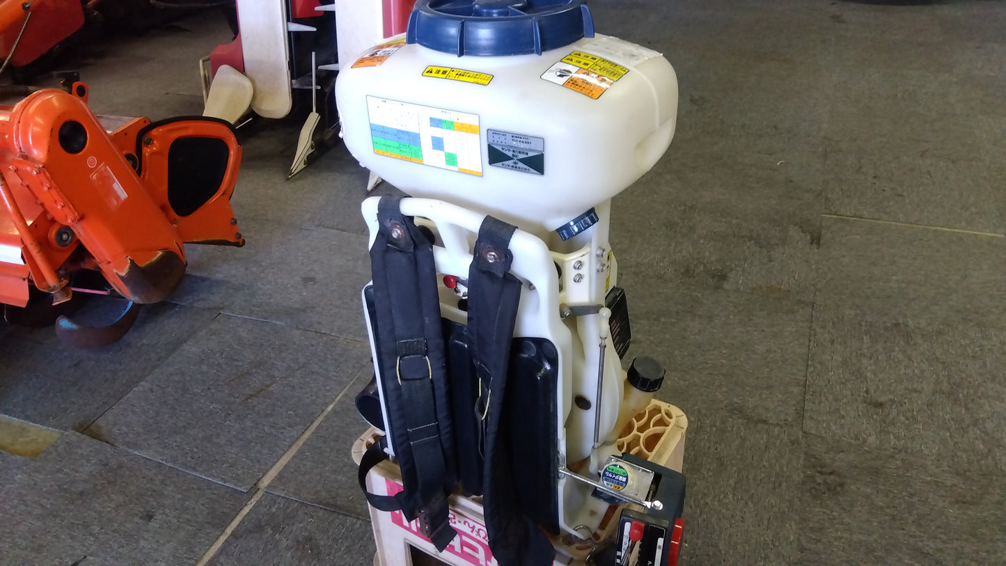ヤンマー　中古　動力散布機　FS351　「岩手店441」