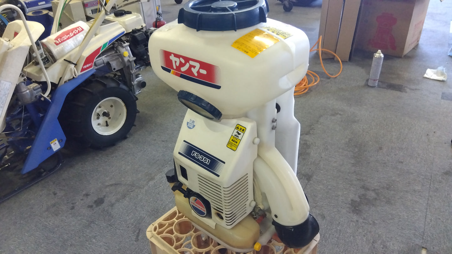 ヤンマー　中古　動力散布機　FS351　「岩手店441」