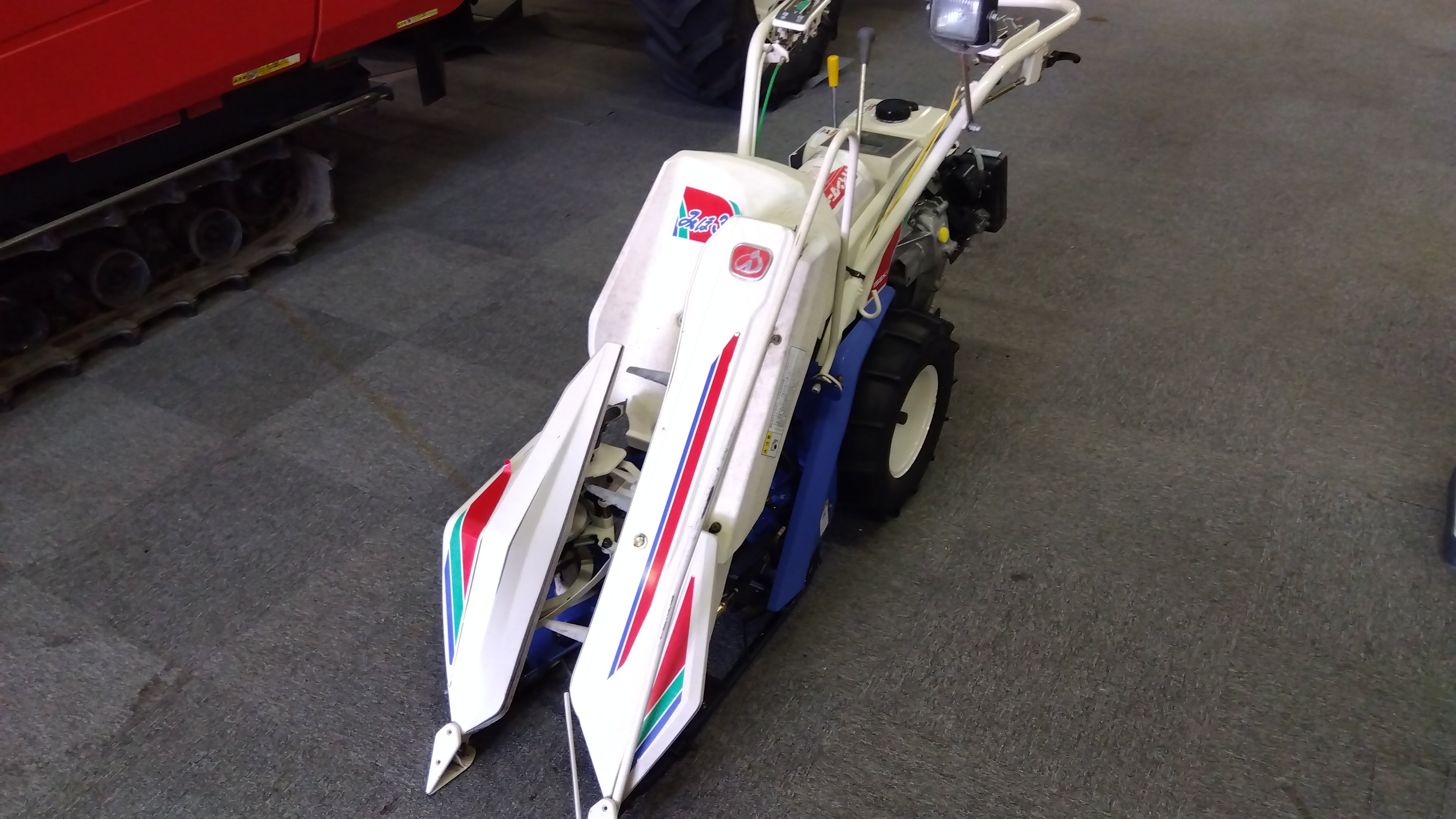 イセキ 中古 バインダー RE30-D「岩手店476」 – 農キング